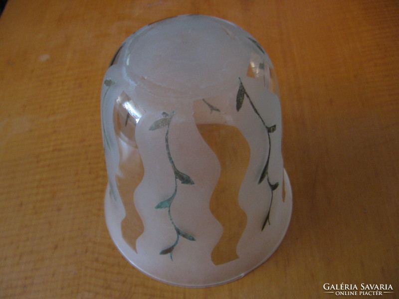 Antique opal veil, caspo, vase with golden leafy branches