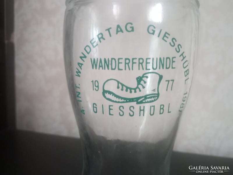 Különleges csizma söröspohár Ausztria 1981