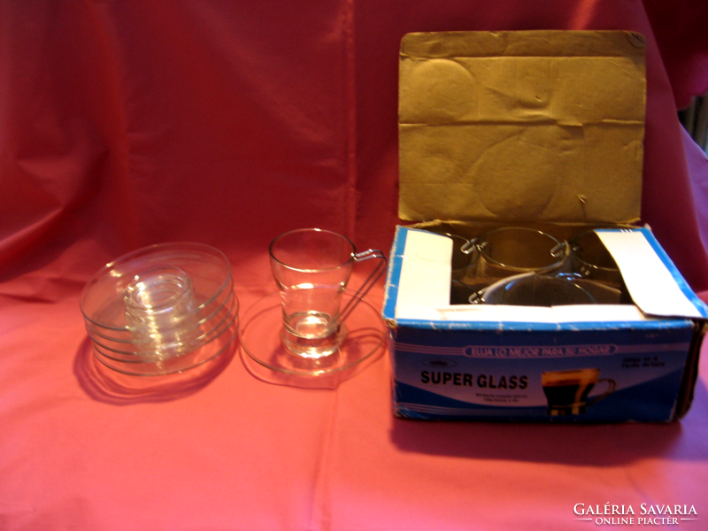 Coffee and tea set with 2.2 dl metal lid