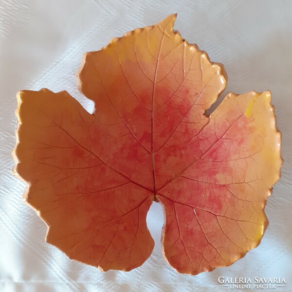 Autumn leaf ceramic offering