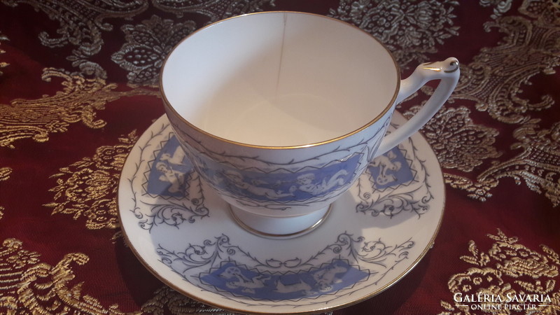 Old putto tea cup with saucer (m2901)