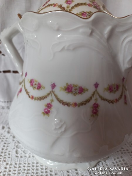 Art Nouveau jug with garlands