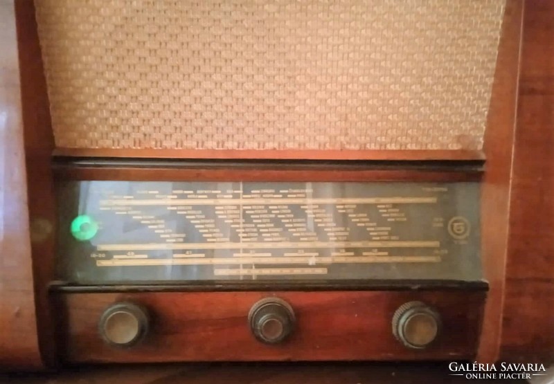 Terta t325 antique radio made in 1955