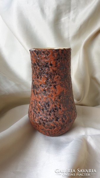 Retro vase from Pesthidegkút