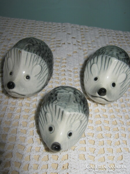 Goebel hedgehog with 3 vintage igloos