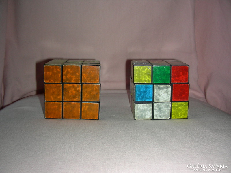 Régi Rubik kocka 2 darab