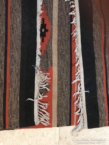 A rare hand-woven Toronto carpet