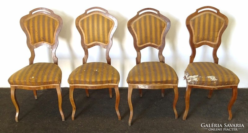0T431 Antik támlás Biedermeier szék 4 darab