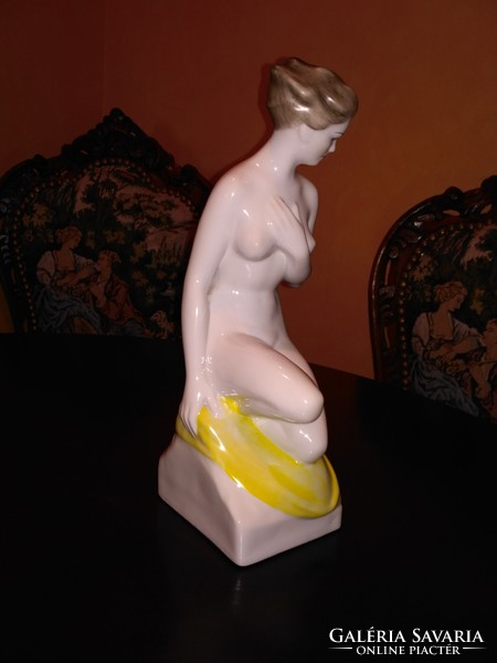 Hollóháza female nude sculpture (30 cm) for sale
