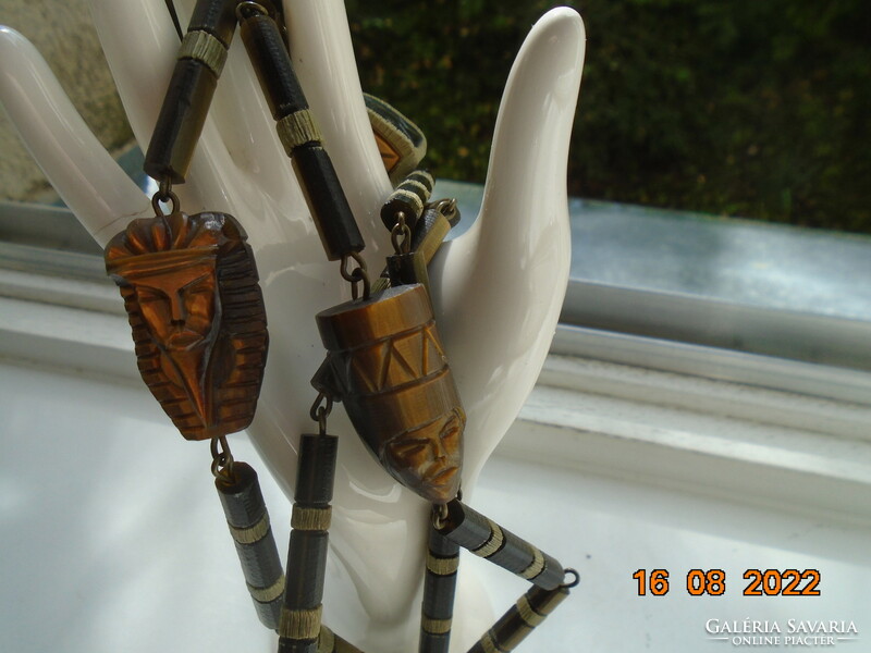 Érdekes nyakék Kézzel faragott tigrisszem Tutanhamon és felesége  medálokkal , cső gyöngyökkel