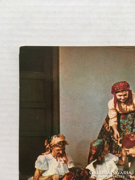 Retro, old color postcard - Tápe and Sárpilis folk costume (xii.-1/672; Xi.-3/652)