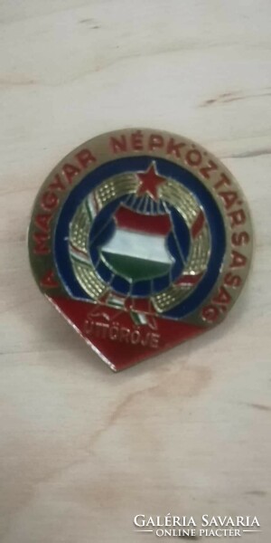 The pioneer of the Hungarian People's Republic is a badge