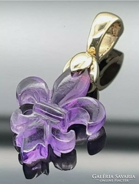 Hand Carved Amethyst Lily Gemstone 9K Yellow Gold Pendant - New