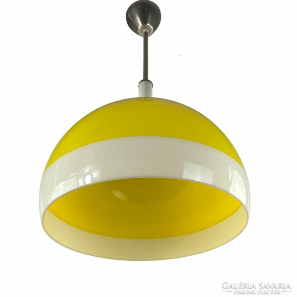 Yellow and white cheerful deer ceiling lamp