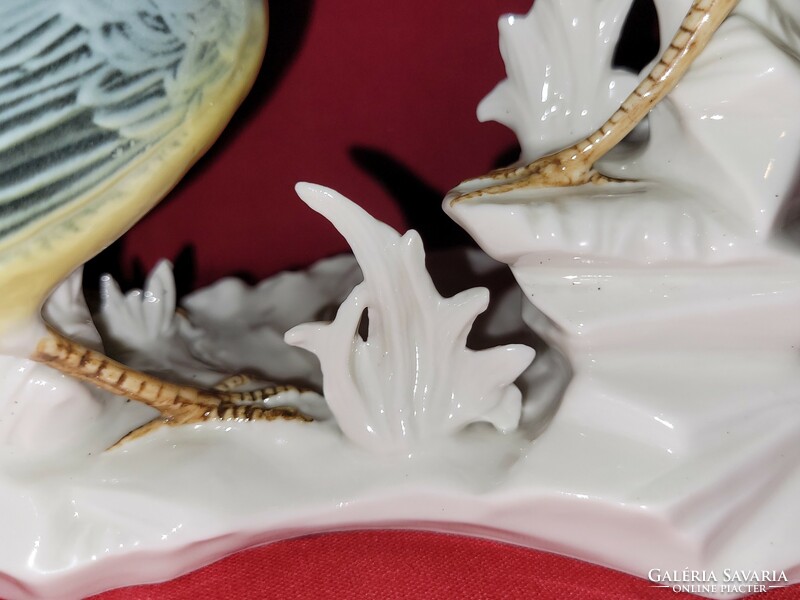 A pair of beautiful rare ens porcelain birds