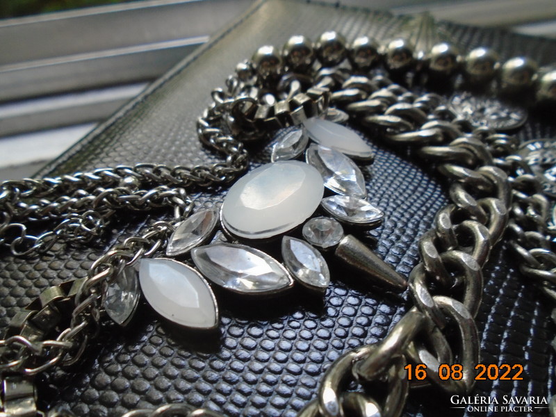 4-row silver-plated necklace with niello chiseled spear tip, stone pendant, coins, metal pearl