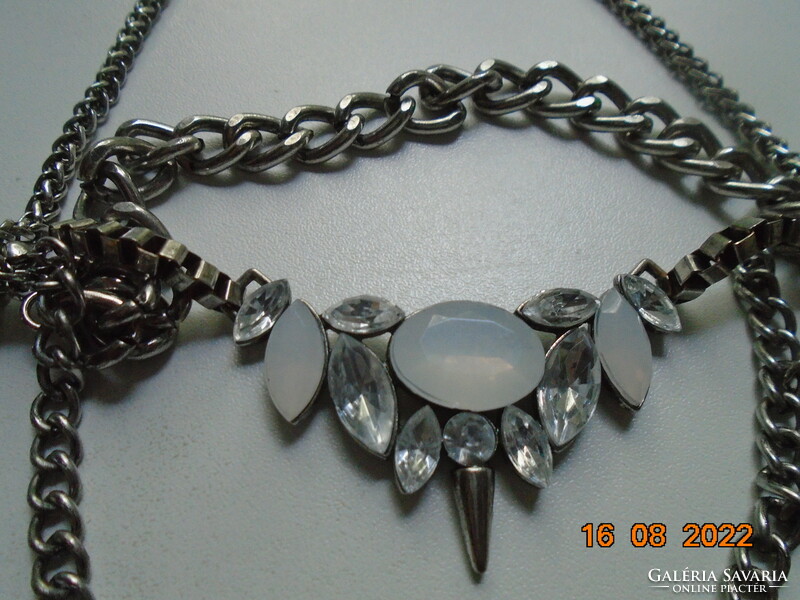 4-row silver-plated necklace with niello chiseled spear tip, stone pendant, coins, metal pearl