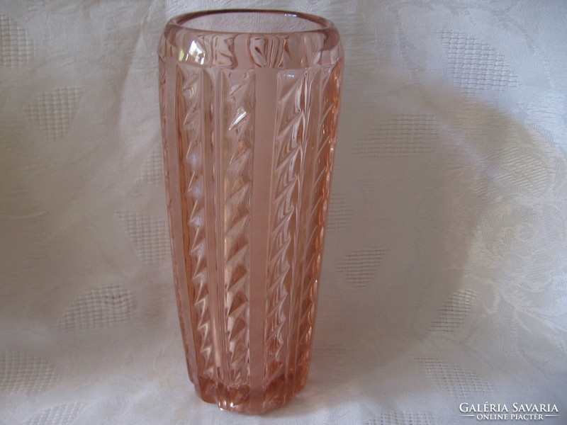 Retro art deco pink crystal vase