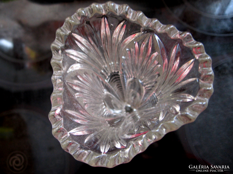 Art deco kristály háromszögletű talpas váza