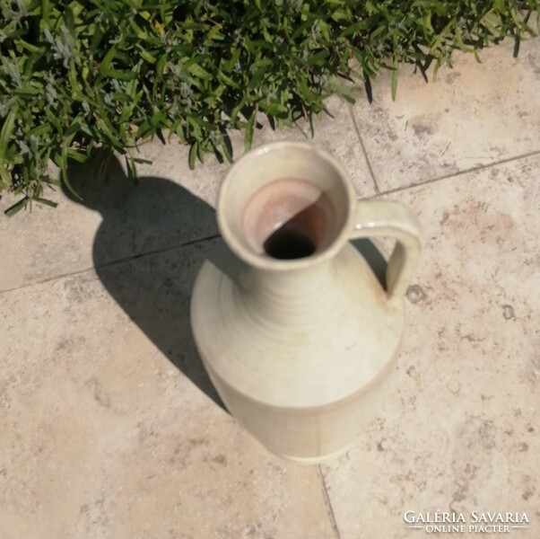 Harkai ceramic vase 