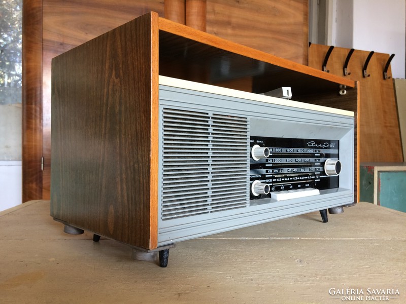 Old retro wooden box record player radio