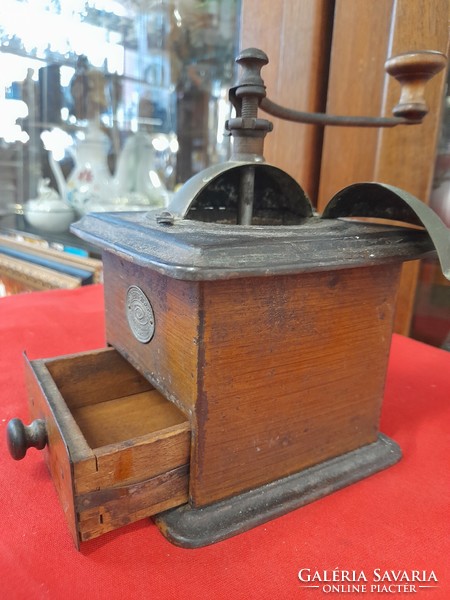 Old goldenberg & c, wood-metal case hand coffee grinder.