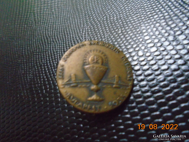 International Eucharistic Congress 1938 copper badge ludvig bd.Törv.Véd designed by madarassy walter