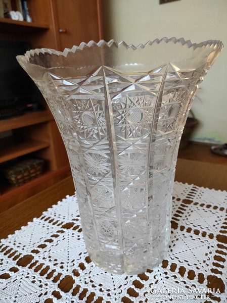 Csodálatos nagyobb méretű cseh kristály váza