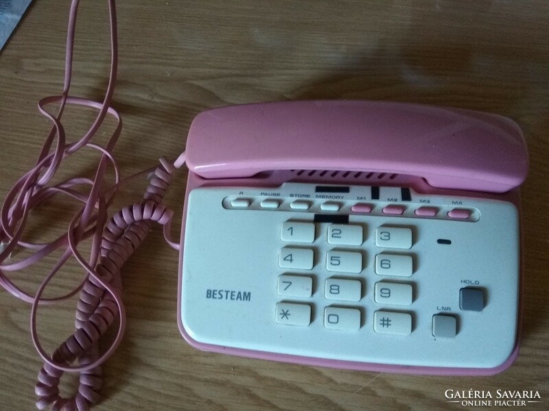 Retro desk phone with large buttons