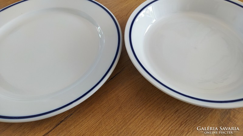 Alföldi tányérok párban sötétkék csíkos