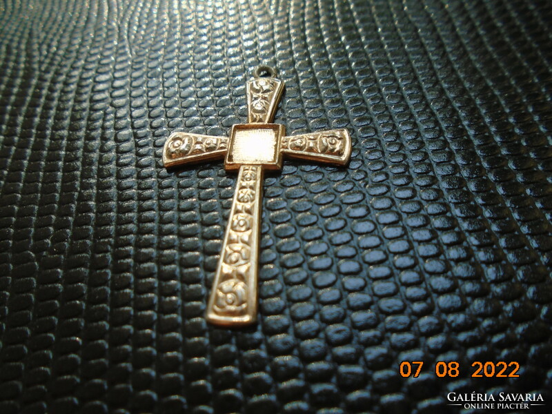Embossed rose pattern cross pendant