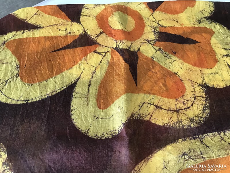 Selyemsál gyönyörű batikolással, 180 x 55 cm