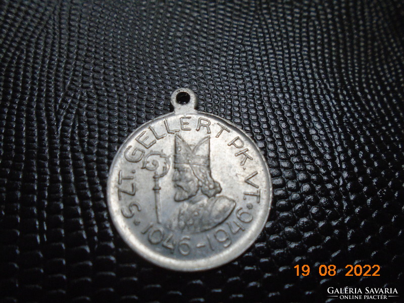 1946 St. Gellért medal of grace with the representation of a Hungarian cartridge