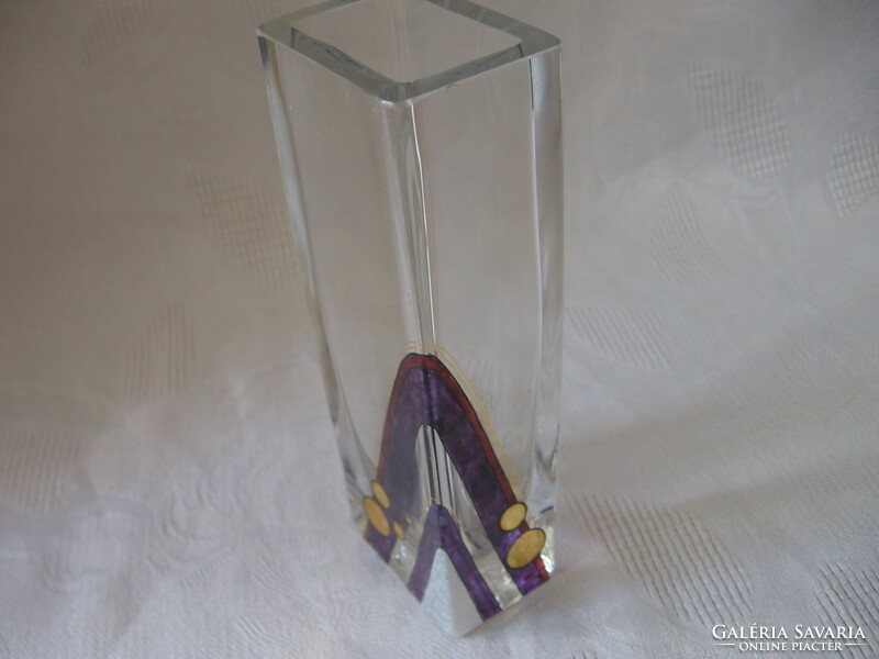 Log crystal vase with gold and purple decor,