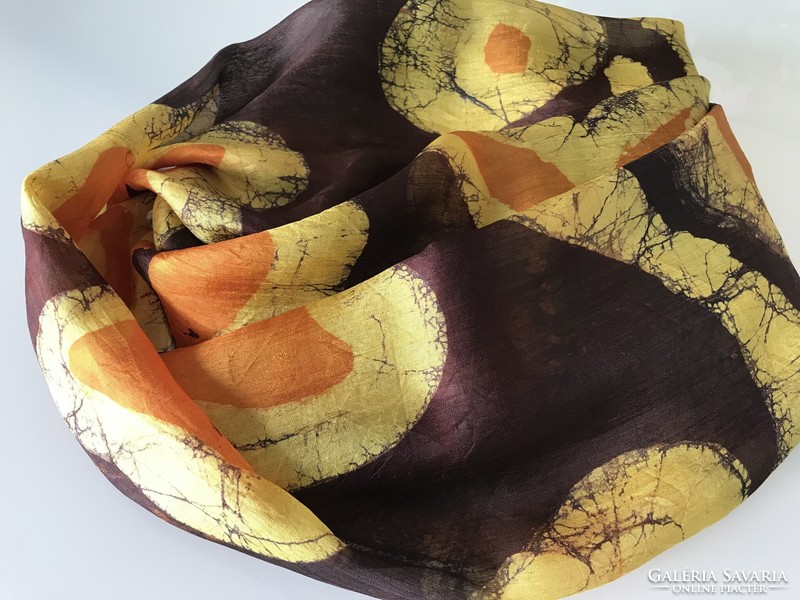 Silk scarf with beautiful batik, 180 x 55 cm