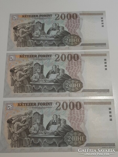 RITKA  3 db sorszámkövető 2000 forint bankjegy  2010  UNC CB sorozat