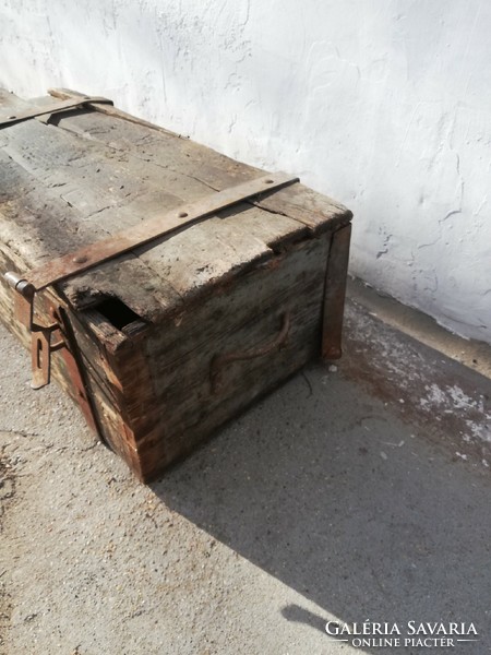 Old ruined traveller's or military chest loft