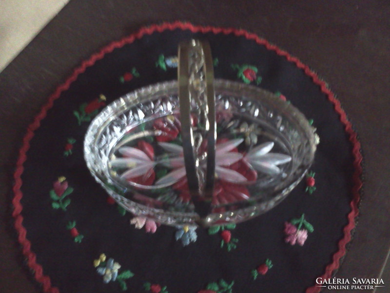 Crystal basket with silver handle