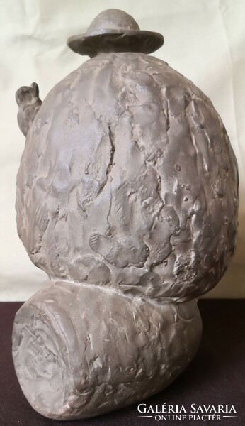 Dt/089 - rarity! Munkácsy Award winner István Martsa - terracotta sculpture of a peasant drinking a glass