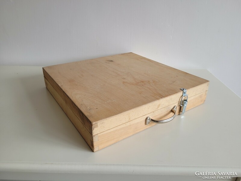 Retro old wooden bag suitcase storage box tool bag
