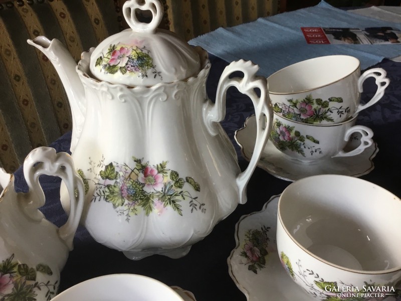 Antique tea table, for 5 people, you won't find many like this