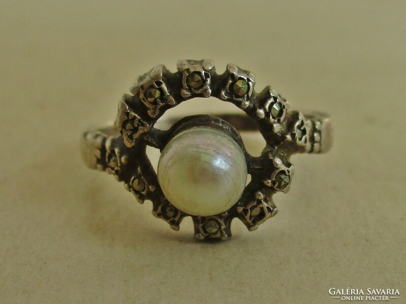 Beautiful antique real pearl and marcasite silver ring