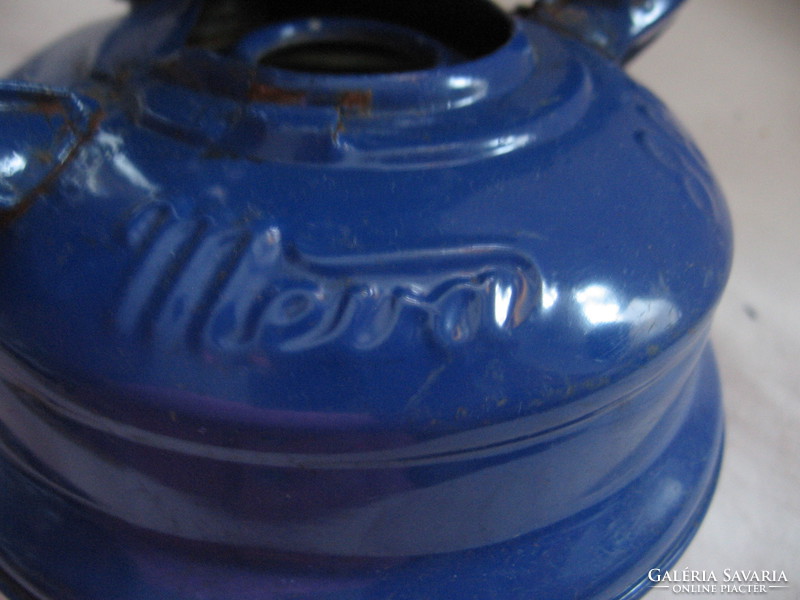 Old blue meva 863 storm lamp, kerosene lamp