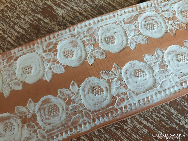 Lace-patterned ceramic tray, offering, holder