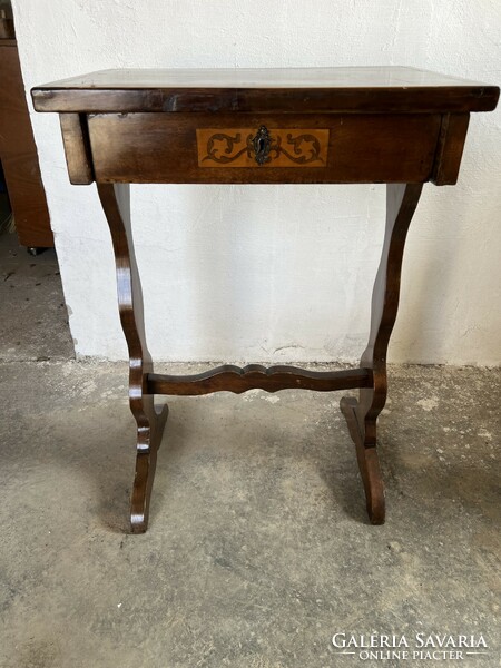 Sewing table, bedside table, size 76 x 59 x 42 cm. Inlaid