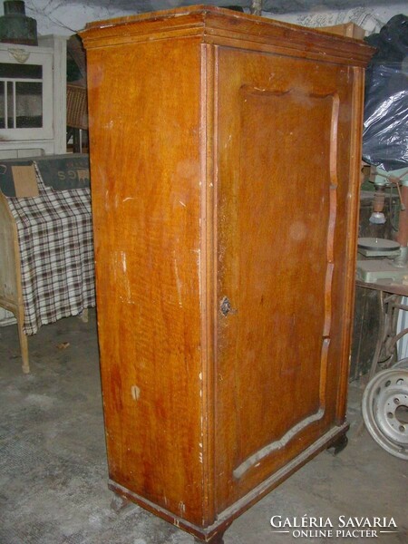 Antique flodered peasant wardrobe