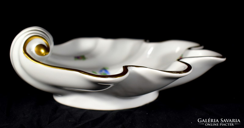 Herend shell-shaped serving bowl - centerpiece