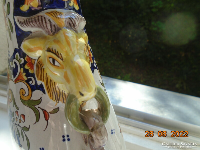18 sz. Veuve Perrin szignós francia fajansz váza plasztikus kecske fejekkel