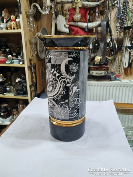 Porcelain vase by Saxon