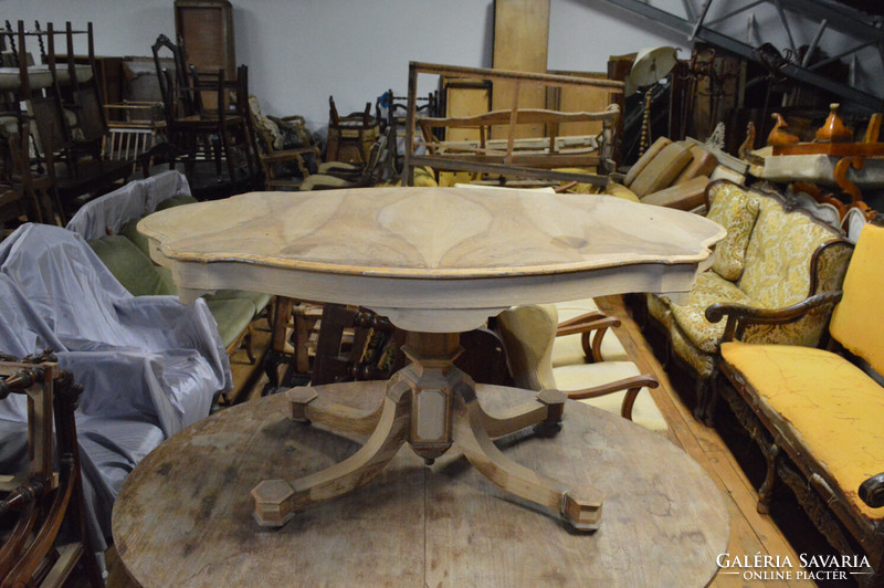 Antique Bieder table